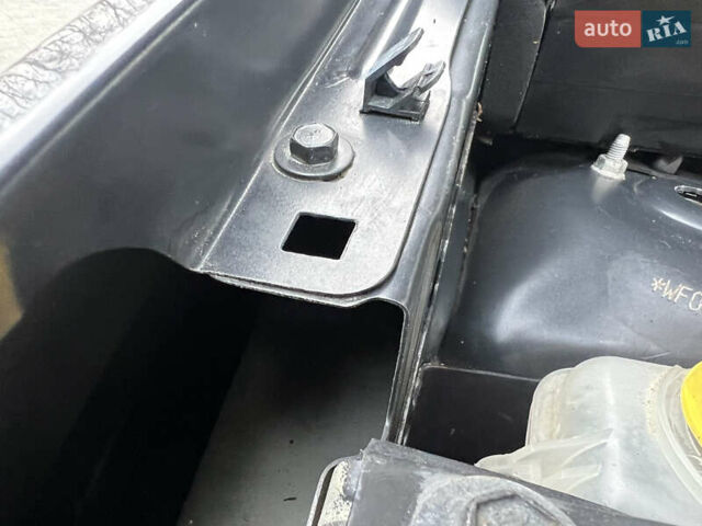 Серый Форд Фьюжн, объемом двигателя 1.6 л и пробегом 218 тыс. км за 6950 $, фото 104 на Automoto.ua