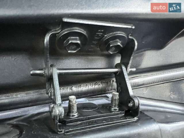 Серый Форд Фьюжн, объемом двигателя 1.6 л и пробегом 218 тыс. км за 6950 $, фото 82 на Automoto.ua