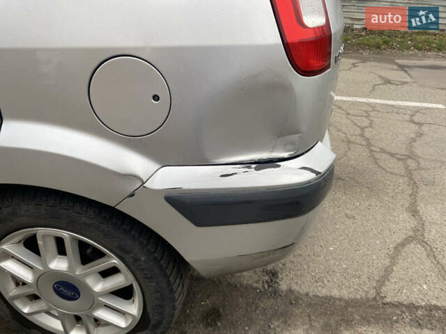 Серый Форд Фьюжн, объемом двигателя 1.6 л и пробегом 289 тыс. км за 4599 $, фото 9 на Automoto.ua
