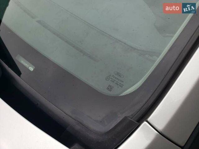 Сірий Форд Фьюжен, об'ємом двигуна 1.6 л та пробігом 130 тис. км за 7100 $, фото 12 на Automoto.ua