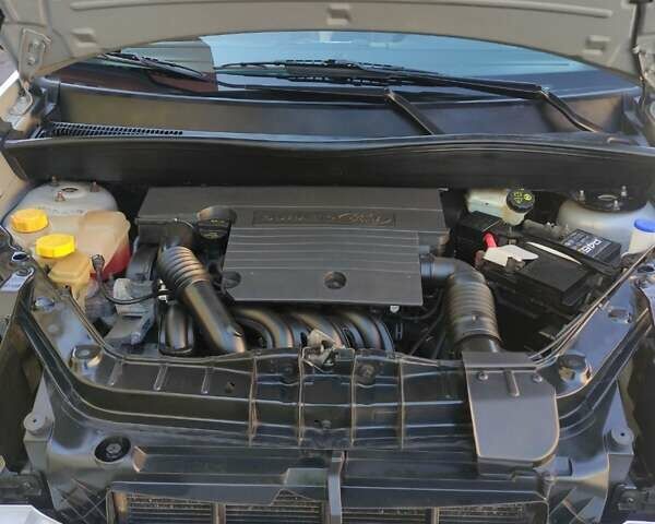 Серый Форд Фьюжн, объемом двигателя 1.39 л и пробегом 98 тыс. км за 6200 $, фото 12 на Automoto.ua