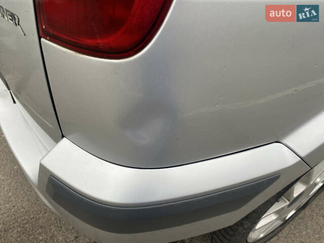 Серый Форд Фьюжн, объемом двигателя 1.6 л и пробегом 289 тыс. км за 4599 $, фото 12 на Automoto.ua