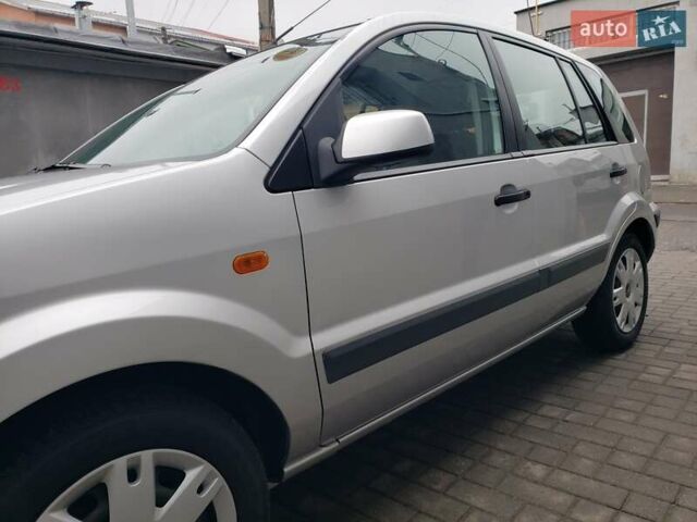 Сірий Форд Фьюжен, об'ємом двигуна 1.6 л та пробігом 130 тис. км за 7100 $, фото 13 на Automoto.ua