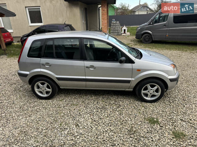 Форд Фьюжн 2009 в Долине на Automoto.ua Серый Форд Фьюжн, объемом двигателя 1.4 л и пробегом 147 тыс. км за 5200 $, фото 5 на Automoto.ua