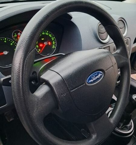 Серый Форд Фьюжн, объемом двигателя 1.4 л и пробегом 186 тыс. км за 5200 $, фото 15 на Automoto.ua