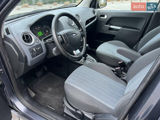 Серый Форд Фьюжн, объемом двигателя 1.6 л и пробегом 218 тыс. км за 6950 $, фото 38 на Automoto.ua
