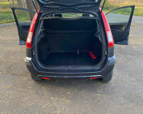 Серый Форд Фьюжн, объемом двигателя 1.4 л и пробегом 138 тыс. км за 5900 $, фото 11 на Automoto.ua