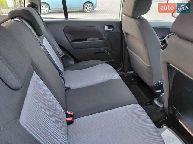 Серый Форд Фьюжн, объемом двигателя 1.6 л и пробегом 157 тыс. км за 6600 $, фото 8 на Automoto.ua