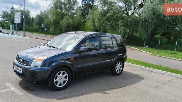 Серый Форд Фьюжн, объемом двигателя 1.4 л и пробегом 160 тыс. км за 5000 $, фото 6 на Automoto.ua