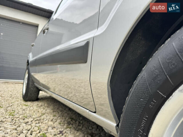 Форд Фьюжн 2009 в Долине на Automoto.ua Серый Форд Фьюжн, объемом двигателя 1.4 л и пробегом 147 тыс. км за 5200 $, фото 17 на Automoto.ua