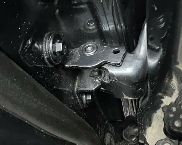 Серый Форд Фьюжн, объемом двигателя 1.6 л и пробегом 218 тыс. км за 6950 $, фото 71 на Automoto.ua