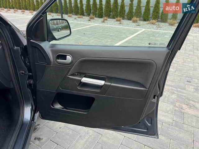 Серый Форд Фьюжн, объемом двигателя 1.6 л и пробегом 218 тыс. км за 6950 $, фото 48 на Automoto.ua