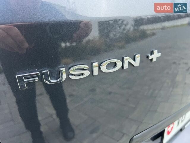 Серый Форд Фьюжн, объемом двигателя 1.6 л и пробегом 218 тыс. км за 6550 $, фото 24 на Automoto.ua