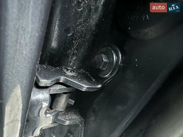 Серый Форд Фьюжн, объемом двигателя 1.6 л и пробегом 218 тыс. км за 6950 $, фото 53 на Automoto.ua