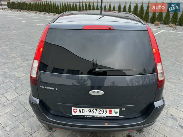Серый Форд Фьюжн, объемом двигателя 1.6 л и пробегом 218 тыс. км за 6950 $, фото 22 на Automoto.ua