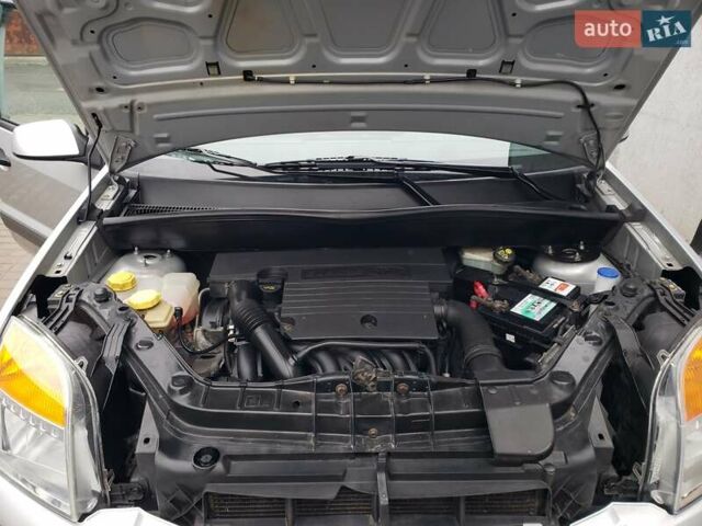Сірий Форд Фьюжен, об'ємом двигуна 1.6 л та пробігом 130 тис. км за 7100 $, фото 18 на Automoto.ua