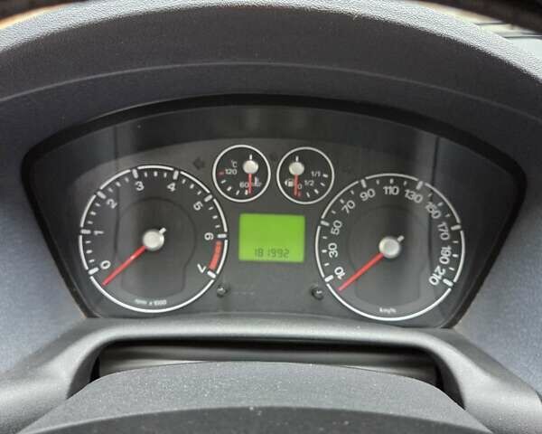 Серый Форд Фьюжн, объемом двигателя 1.4 л и пробегом 181 тыс. км за 5400 $, фото 1 на Automoto.ua