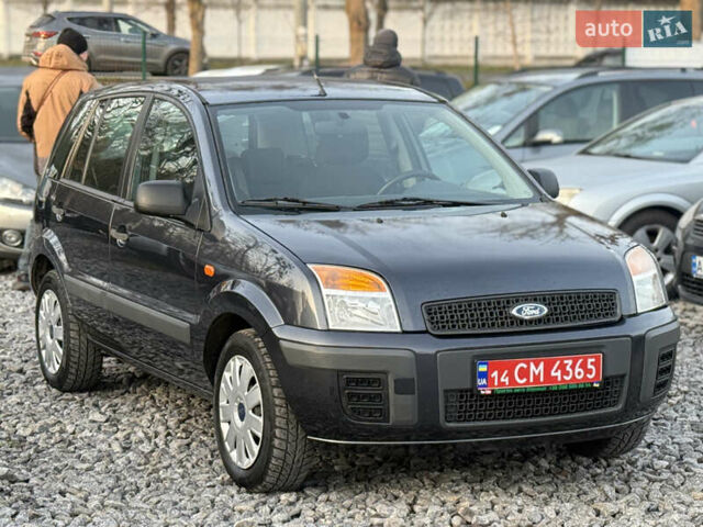 Серый Форд Фьюжн, объемом двигателя 1.4 л и пробегом 152 тыс. км за 6499 $, фото 2 на Automoto.ua