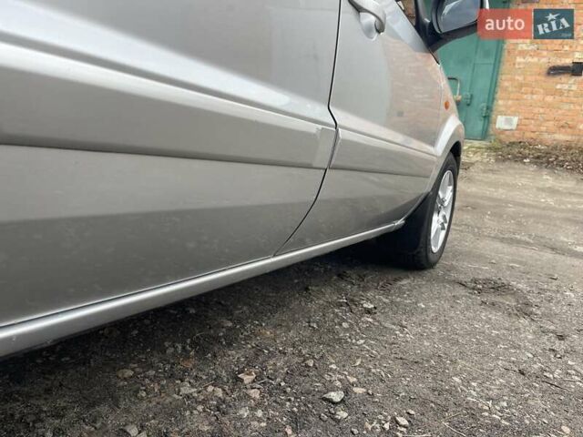 Сірий Форд Фьюжен, об'ємом двигуна 1.39 л та пробігом 128 тис. км за 5699 $, фото 11 на Automoto.ua