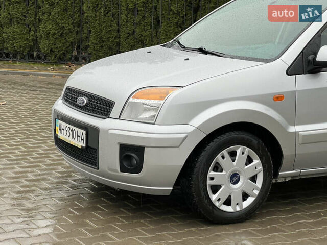 Серый Форд Фьюжн, объемом двигателя 1.4 л и пробегом 73 тыс. км за 6800 $, фото 2 на Automoto.ua