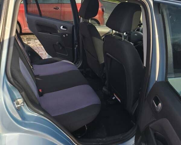 Сірий Форд Фьюжен, об'ємом двигуна 1.6 л та пробігом 174 тис. км за 5000 $, фото 13 на Automoto.ua