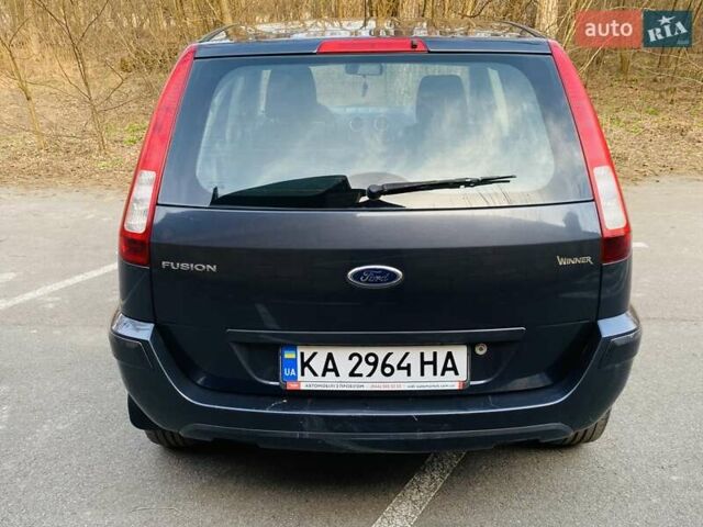 Серый Форд Фьюжн, объемом двигателя 1.4 л и пробегом 148 тыс. км за 5450 $, фото 6 на Automoto.ua