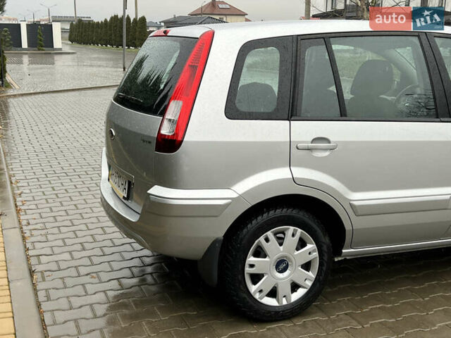 Серый Форд Фьюжн, объемом двигателя 1.4 л и пробегом 73 тыс. км за 6800 $, фото 8 на Automoto.ua