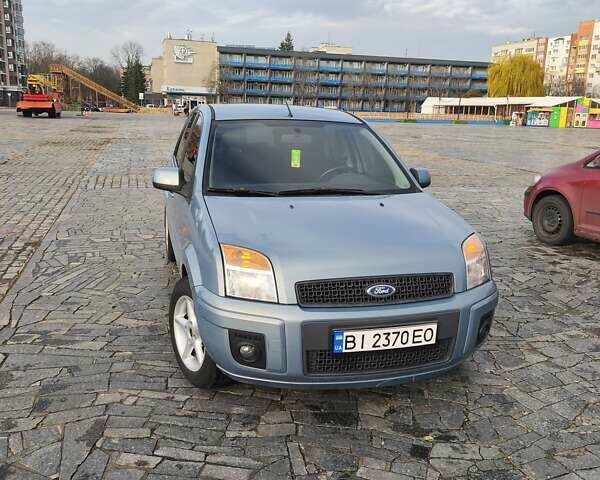 Сірий Форд Фьюжен, об'ємом двигуна 1.6 л та пробігом 174 тис. км за 5000 $, фото 2 на Automoto.ua