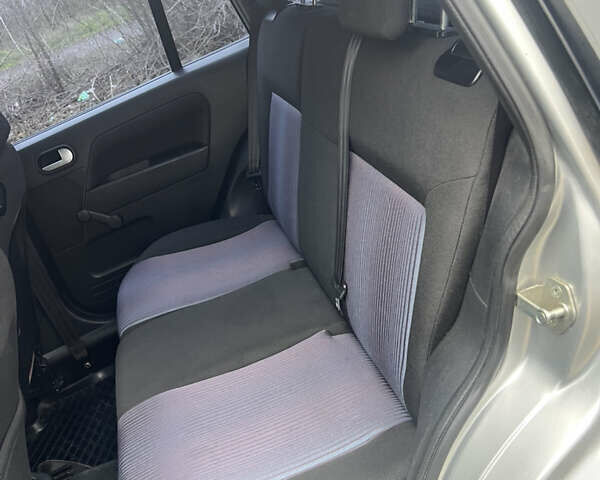 Сірий Форд Фьюжен, об'ємом двигуна 1.39 л та пробігом 150 тис. км за 5200 $, фото 11 на Automoto.ua