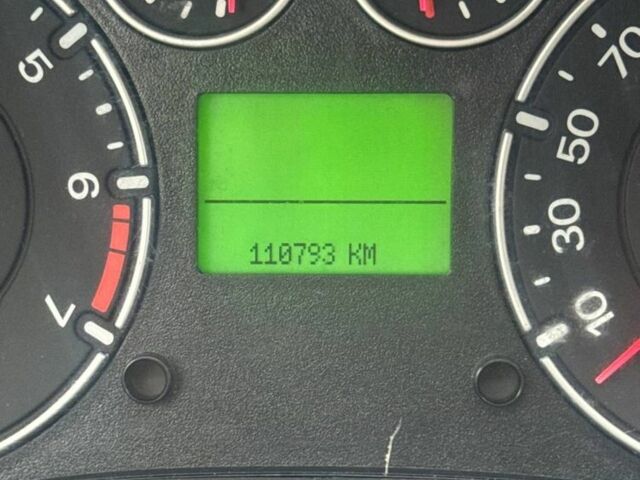 Серый Форд Фьюжн, объемом двигателя 1.4 л и пробегом 110 тыс. км за 5200 $, фото 6 на Automoto.ua