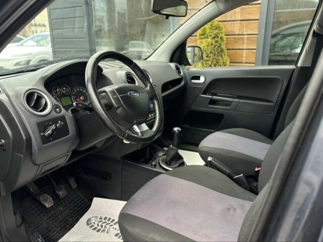 Серый Форд Фьюжн, объемом двигателя 1.6 л и пробегом 149 тыс. км за 4650 $, фото 12 на Automoto.ua