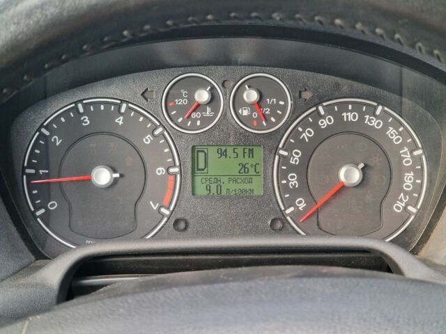 Серый Форд Фьюжн, объемом двигателя 1.6 л и пробегом 130 тыс. км за 5900 $, фото 11 на Automoto.ua