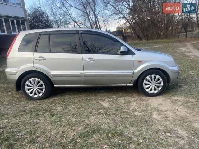 Сірий Форд Фьюжен, об'ємом двигуна 1.4 л та пробігом 173 тис. км за 5200 $, фото 1 на Automoto.ua