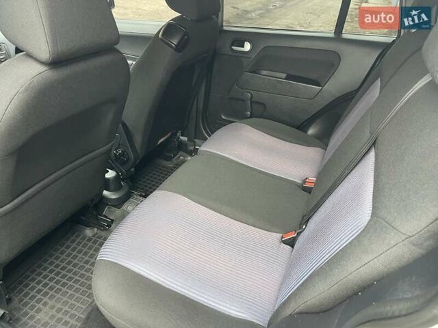 Сірий Форд Фьюжен, об'ємом двигуна 1.39 л та пробігом 128 тис. км за 5699 $, фото 30 на Automoto.ua