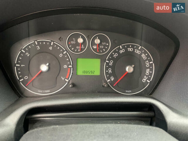 Серый Форд Фьюжн, объемом двигателя 1.39 л и пробегом 188 тыс. км за 6500 $, фото 18 на Automoto.ua