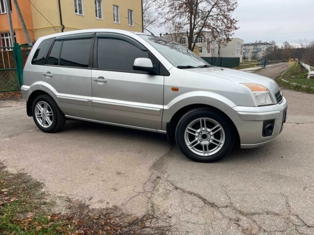 Сірий Форд Фьюжен, об'ємом двигуна 1.4 л та пробігом 130 тис. км за 5699 $, фото 6 на Automoto.ua