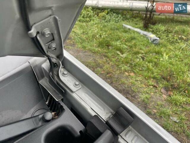Сірий Форд Фьюжен, об'ємом двигуна 1.4 л та пробігом 129 тис. км за 5600 $, фото 17 на Automoto.ua