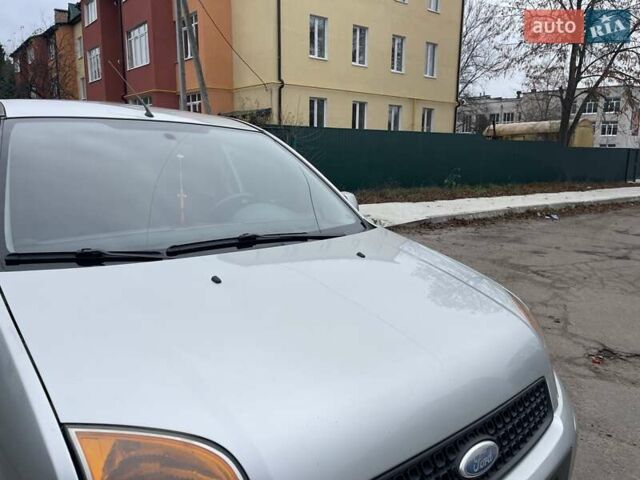 Сірий Форд Фьюжен, об'ємом двигуна 1.4 л та пробігом 130 тис. км за 5699 $, фото 7 на Automoto.ua