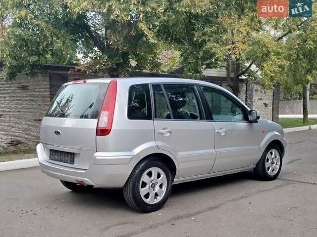 Серый Форд Фьюжн, объемом двигателя 1.4 л и пробегом 171 тыс. км за 5900 $, фото 6 на Automoto.ua
