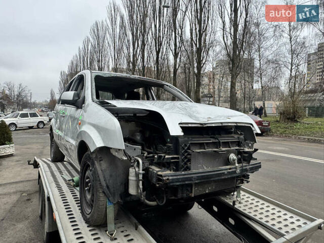 Серый Форд Фьюжн, объемом двигателя 1.6 л и пробегом 10 тыс. км за 1650 $, фото 2 на Automoto.ua