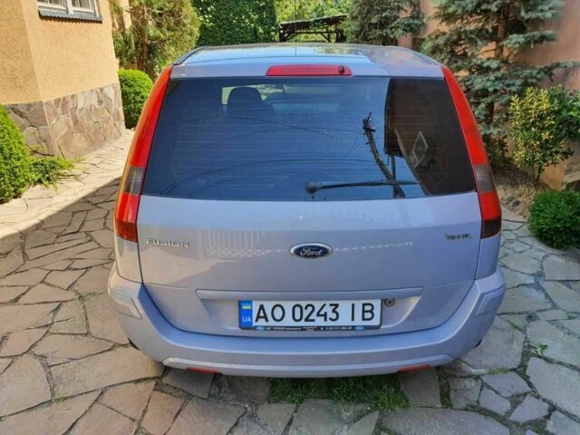 Сірий Форд Фьюжен, об'ємом двигуна 1.4 л та пробігом 178 тис. км за 5500 $, фото 3 на Automoto.ua