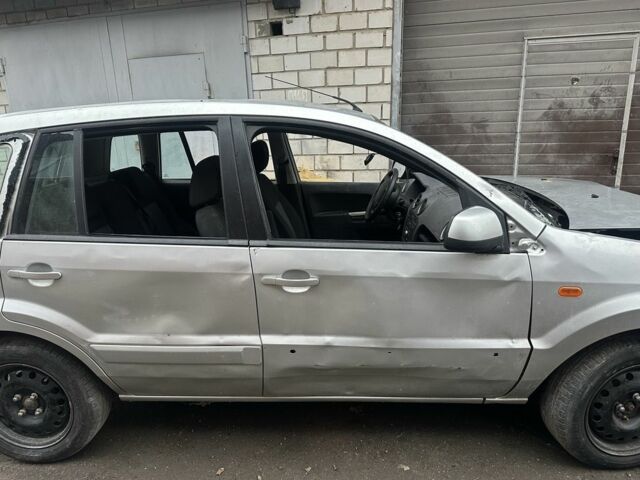 Сірий Форд Фьюжен, об'ємом двигуна 0 л та пробігом 10 тис. км за 1250 $, фото 1 на Automoto.ua