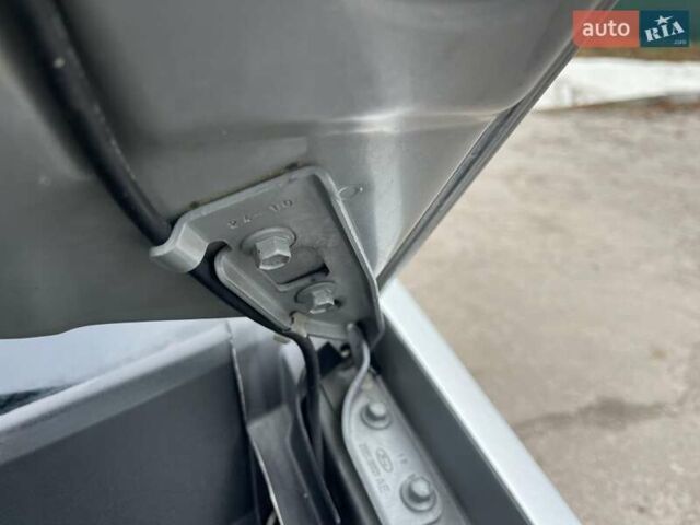 Сірий Форд Фьюжен, об'ємом двигуна 1.4 л та пробігом 130 тис. км за 5699 $, фото 18 на Automoto.ua