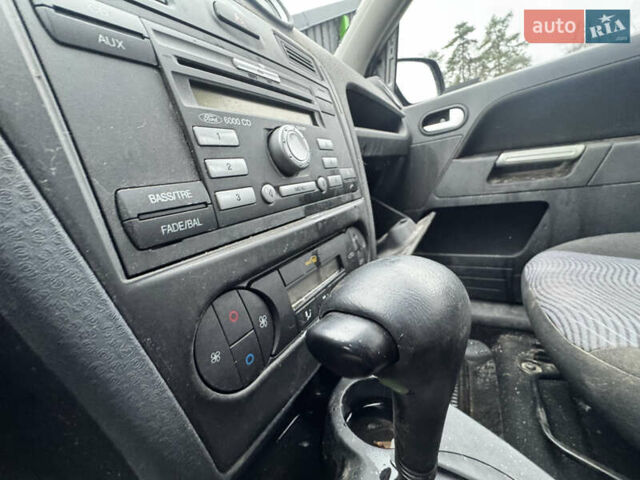 Серый Форд Фьюжн, объемом двигателя 1.6 л и пробегом 10 тыс. км за 1650 $, фото 8 на Automoto.ua