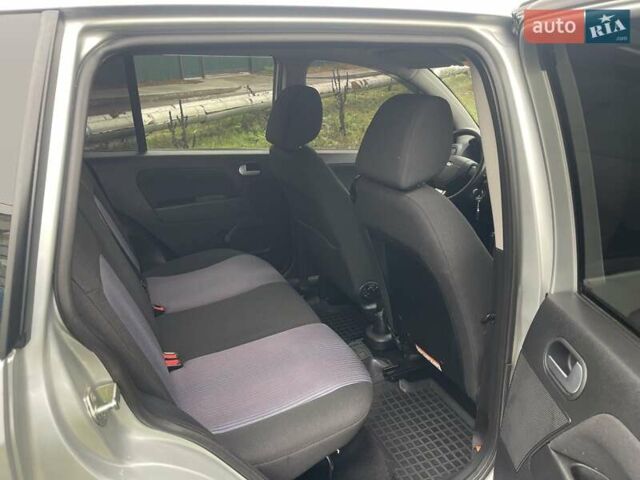 Сірий Форд Фьюжен, об'ємом двигуна 1.4 л та пробігом 129 тис. км за 5600 $, фото 12 на Automoto.ua