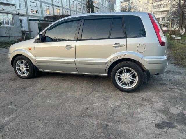 Серый Форд Фьюжн, объемом двигателя 1.4 л и пробегом 130 тыс. км за 5699 $, фото 4 на Automoto.ua