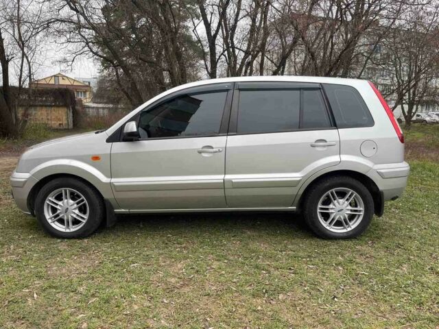 Серый Форд Фьюжн, объемом двигателя 1.4 л и пробегом 129 тыс. км за 5650 $, фото 2 на Automoto.ua