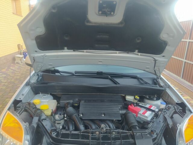 Сірий Форд Фьюжен, об'ємом двигуна 1 л та пробігом 52 тис. км за 7200 $, фото 11 на Automoto.ua