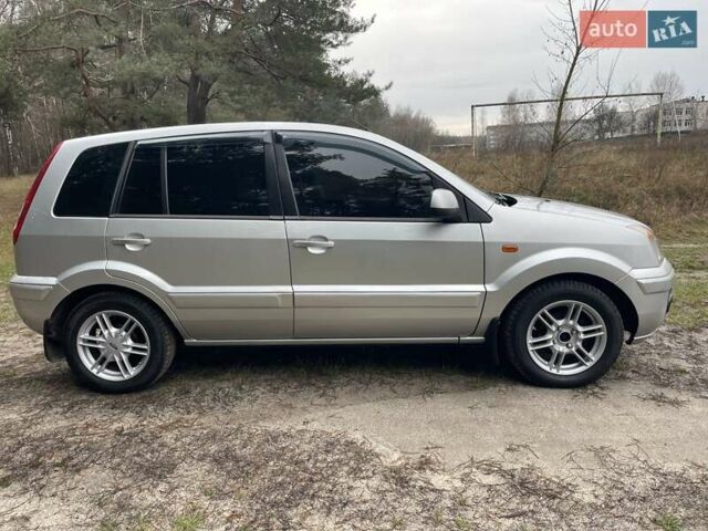 Сірий Форд Фьюжен, об'ємом двигуна 1.4 л та пробігом 129 тис. км за 5700 $, фото 2 на Automoto.ua