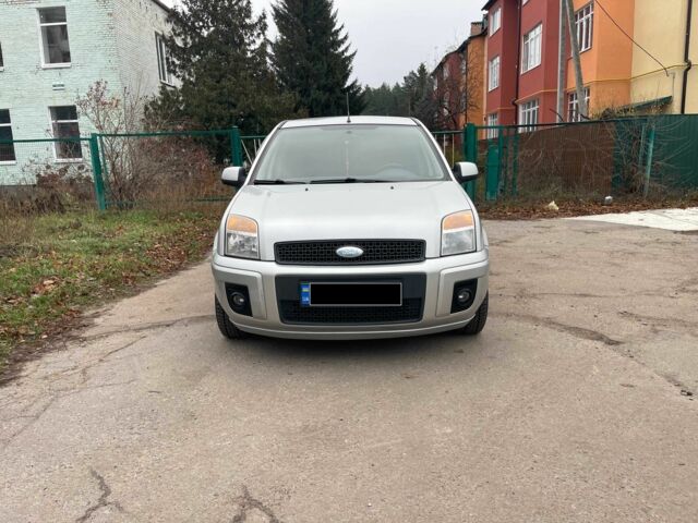 Сірий Форд Фьюжен, об'ємом двигуна 1.4 л та пробігом 130 тис. км за 5699 $, фото 3 на Automoto.ua